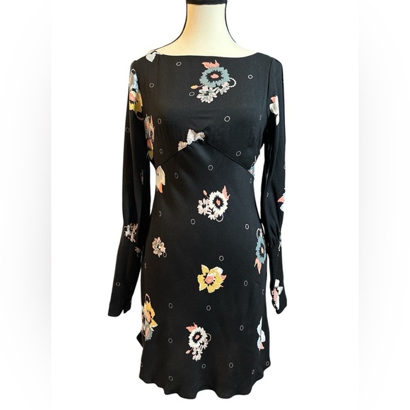 Free People Sunshadows Black Split Sleeve Mini Dress - Picture 4 of 9